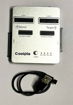 Cr311 Coolpie Nvme/sata 3-in-1 Ssd Cloner Offline Clone M.2 Usb3.2 G