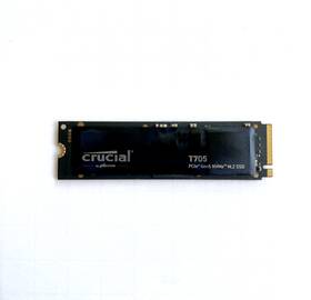 Ct2000t705ssd5 Crucial T705 2tb Pcie Gen5 Nvme M.2 Ssd - Up To 14 500 Mb/s Great Condition