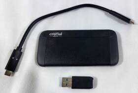 Ct2000x8ssd9 Crucial X8 2tb 2000gb Portable Ssd - Usb 3.2 With 3.0 Adapter