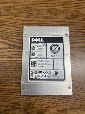 Thnsf8960ccse Dell 031y1m 960gb 2.5 Inch Internal Ssd - 31y1m