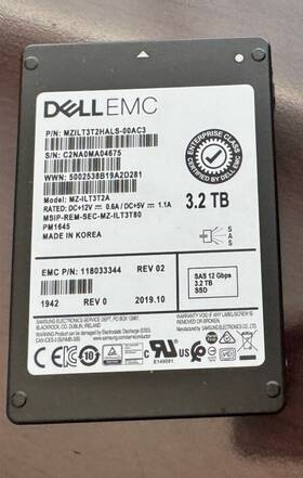 Mz-ilt3t2hals-00ac3 Dell 118033344 Emc 3.2tb Sas 12gbps Ssd 2.5 Inch Hard Drive