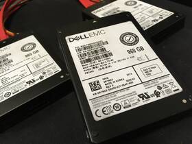 Mzilt960hahq Dell Lot Of 3 Emc 960gb 2.5 Inch 12g Sas Ssd Dp/n 0r1nd2 512 Format
