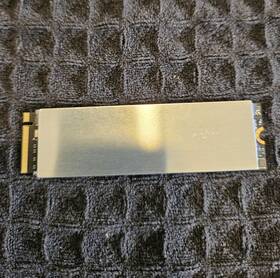 B2322mz0512 G-technology G-storategy Very Lightly Used 512gb Nvme Internal Ssd Gen3 3500mb/s 100% Health
