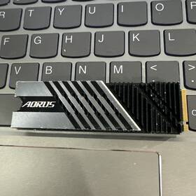 Ag4732tb Gigabyte Aorus Gen4 7300 Ssd 2tb Express 4.0 3d Tlc Nand Nvme 100% Gh No Label