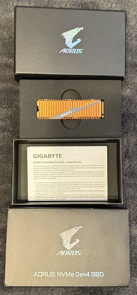 Gp-asm2ne6 Gigabyte Aorus Gen4 Ssd 1tb Pcie 4.0 Nvme M.2 Internal Solid State Drive