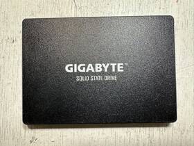 Gp-gstfs31226gtnd Gigabyte 2.5 Inch Ssd 256gb