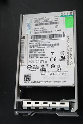Husml4040as601 Hitachi 0tw13j Ibm 400gb Ssd 2.5 Inch 0b27500 Hard Drive W Kg7nr Dell Carrier