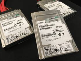 Sdfhs84cab01t Hp Kcm6xrul3t84 3.84tb 2.5 Inch U.3 Ssd Nvme Pcie Gen 4 99% Health