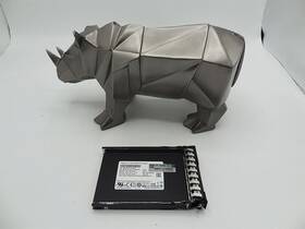 P44893-b21 Hp P44948-001 3.84tb Nvme Ri Sff Bc Spl U.2 Ssd