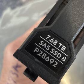 P28692-001 Hpe P27054-004 Primera 600 R3b73a 7.68tb Sas 12gb/s Sff 2.5 Fips Encrypt Ssd