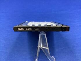 Kcm7xvje6t40 Hpe P61196-b21 6.4tb Nvme Gen5 Mu E3s Cm7-v Series Ssd