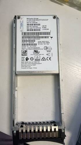 02px352 Ibm 02px340 3.84tb Ri 12gb Sas Flash Drive 02px350 Ssd