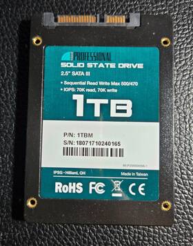 Inland 313091815843 Professional 1tb Ssd 3d Nand Sata Iii 6gb/s 2.5 Inch 7mm Internal Solid State Drive