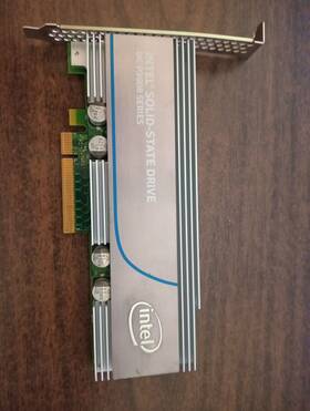 Ssdpecme040t4y Intel Ssd Dc P3600 Series 4.0tb Nvme Pcie 3.0 Internal Ssdpedm040t4y