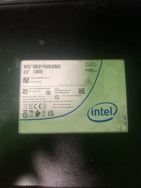Ssdppf2kx076tz Intel D7-p5510 7.68tb 2.5 Inch Nvme Pcie Internal Ssd Silver