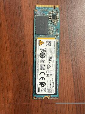 Kxg7pnp2t04 Kioxia 2tb M.2 Pcie Gen4x4 Nvme Internal Ssd Blue