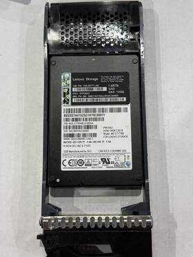 4xb7a14176 Lenovo 01pg653 Thinksystem De Series 7.68tb 1dwd 2.5 Inch Ssd 2u24