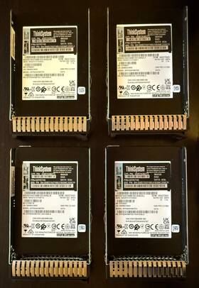 4xb7a38273 Lenovo Lot Of 4 960gb Sata3 Ssd Drives Sff Hot Swap Fru 02ye748