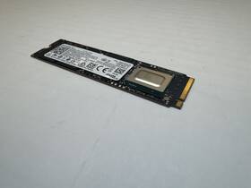 5ss0w79496 Lenovo Ssd 256gb M.2 2280 Pcie3x4 Mic Opal