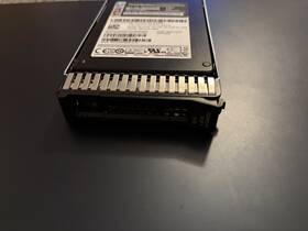 7n47a00119 Lenovo Thinksystem 1.6tb Sas Ssd 2.5 Inch 12gb In Caddy