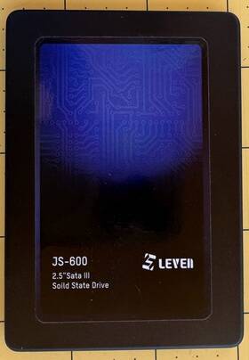 Jajs600m1024c Leven Js600 1tb Sata Iii 2.5 Inch Ssd - Sn Aa202000000000000454 Used