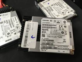 Tpm3v800amd Netapp Lot Of 5 800gb 2.5 Inch 12g Sas Ssd X440 90-93% 520 Format