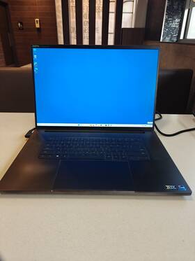 Rz09-0484 Razer Blade 18 2023 Inch Qhd 240hz I9 13950hx Rtx 4080 32gb 1tb 4tb Ssd