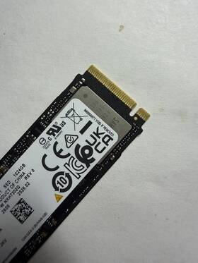 Pm9e1 Samsung 1t0a Nvme M.2 Ssd 2280 Pcie Gen4 Solid State Drive 1024gb - Mz-vlc