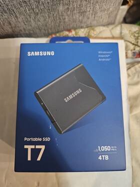 Mu-pc4t0t Samsung T7 Portable Ssd Titan Gray 4tb 1050mb/s