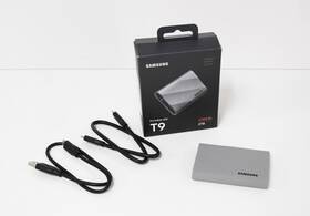 Mu-pk2t0g Samsung Mu-pk2t0g/ww T9 Portable Ssd 2tb Usb 3.2 Gen2 - Gray