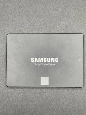 Mz7lh4t0halt Samsung 860 Evo Mz-76e4t0 4tb Sata Iii 2.5 Inch Internal Ssd