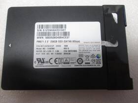 Mz7ln256hchp-00000 Samsung 256 Gb 2.5 Inch Ssd Sata Tested