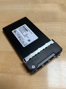 Mzql215thbla-00a07 Samsung 2.5 Inch 15.36tb Solid State Drive