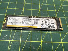 Mzvl21t0hclr-00bl7 Samsung Pm9a1 1tb Nvme M.2 2280 Pcle Ssd Mz-vl21t00