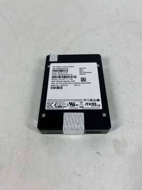 Mzwll1t9hajq-000c9 Samsung Broken 2.5 Inch Mz-wll1t9c 1.92tb Nvme Pcie Sas Ssd
