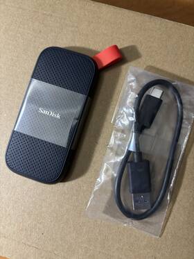 Sandisk 619659193942 Extreme 1tb Portable External Ssd Flash Storage Drive Black