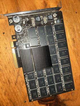 F13-005-6400-cs-0001 Sandisk 907038912952 6.4tb Fusion Io Memory Sx350 Pcie Ssd Accelerator