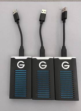Gdrrucwwa5001sdb Sandisk / G-technology Drive Mobile Ssd Portable External Solid State W Usb Power Cable
