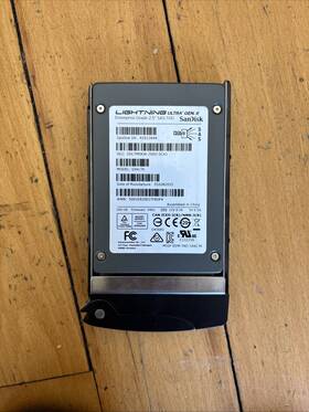 Sdltmdkw-200g-5ca1 Sandisk Lightning Ultra Gen Ii Sxkltk 2.5 Inch Ssd 200gb Parts