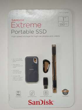 Sdssde60-1t00-ac Sandisk Extreme 1tb Portable Ssd - Gray