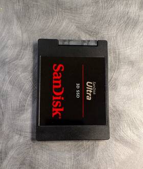 Sdssdh3-4t00-g26 Sandisk Sdssdh34t00g26 4tb Ultra 3d Nand Ssd Internal Solid State Drive -
