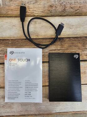 Srd0fv4 Seagate One Touch External Ssd - 1 Tb Black