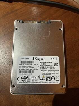 Hfs001t32tnh-73a0a Sk Hynix Sc401 1tb 2.5 Inch Sata Ssd Grade A Sku 23585