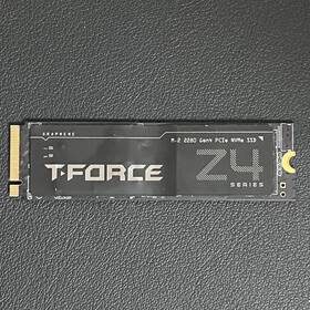 Tm8fpq004t0c327 Team Group T-force Cardea Z44q 4000 Gb M.2 5000 Mb/s Pcie Gen4.0