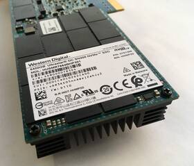 Husmr7664bhp301 Western Digital Wd Ultrastar Dc Sn200 6.4tb Ssd Pcie Nvme 97% Health