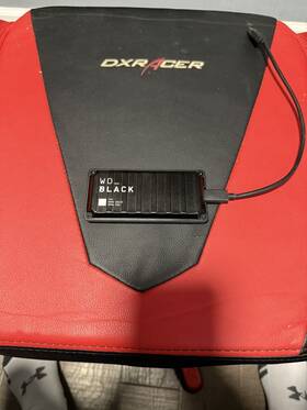 Wdbawy0020bbk-wesn Western Digital Wd Black P40 2tb Ssd 100% Good Health