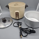 Vintage Toshiba RC-100A Rice Cooker 5 Cup Made Japan Tested Working. Fixed Price $24.47.