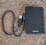 Toshiba Black V63600-C 1TB Portable External Hard Drive Hdd Usb HDTC610XK3B1. Fixed Price $39.99.