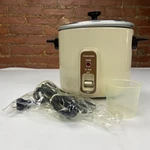 Toshiba RC-100A Rice Cooker Vintage Made Japan 1970S-80S Tested Excellent. Fixed Price $49.99.