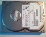 Hard Disk Drive Hitachi Deskstar HDS722580VLAT20 14R9281 E182115. Fixed Price $191.04.